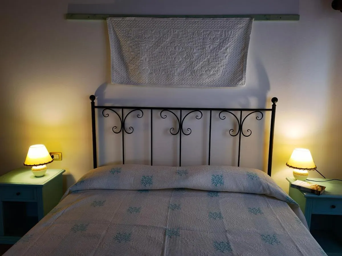 Hotel La Corte Degli Ulivi - Albergo Rurale Tresnuraghes