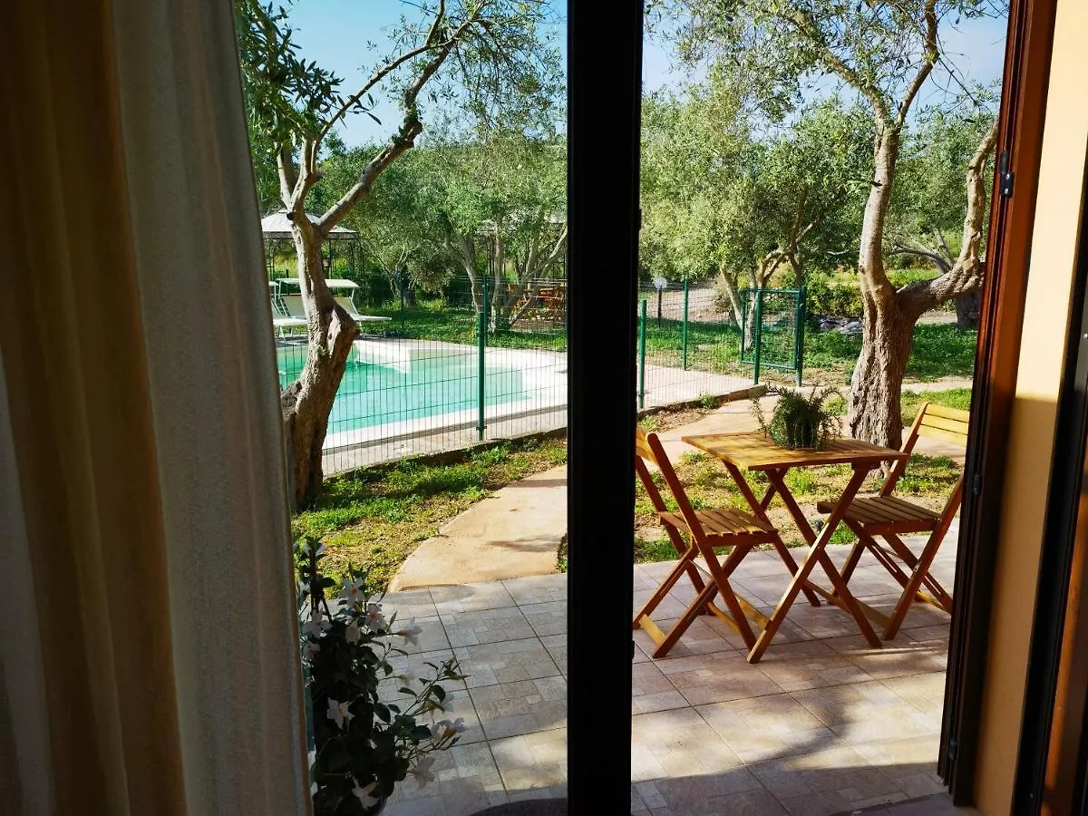 *** Hotel La Corte Degli Ulivi - Albergo Rurale Tresnuraghes Italy