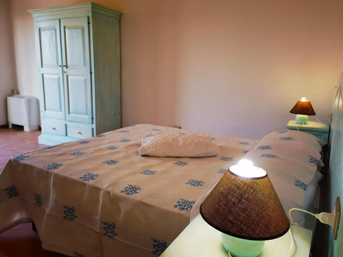 La Corte Degli Ulivi - Albergo Rurale Tresnuraghes