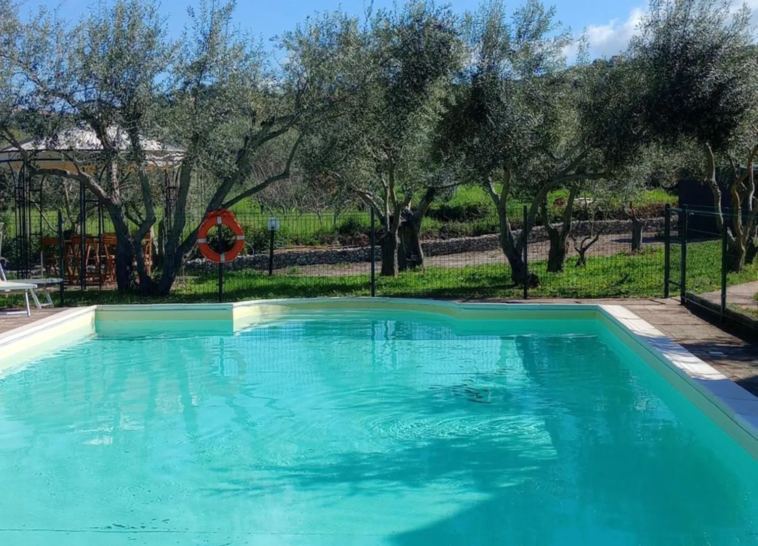 فندق La Corte Degli Ulivi - Albergo Rurale Tresnuraghes