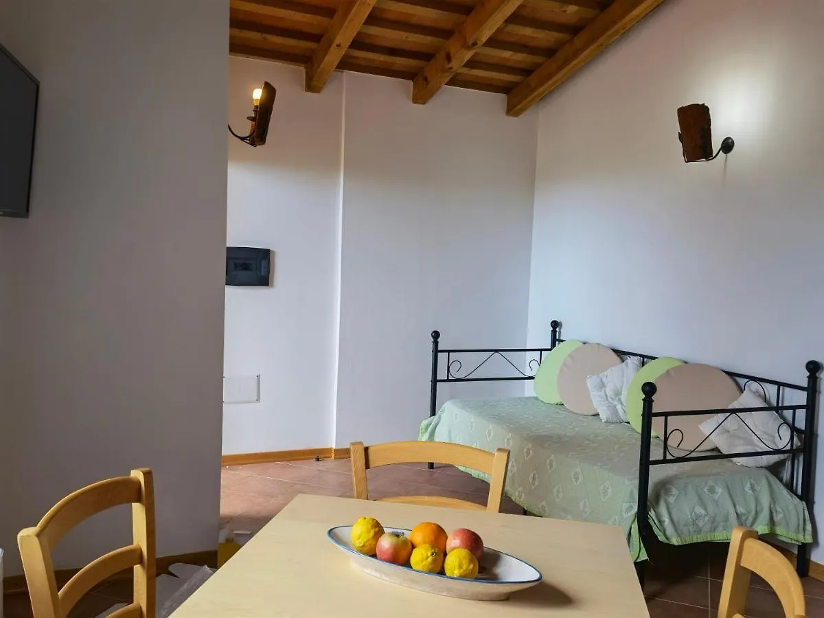 La Corte Degli Ulivi - Albergo Rurale Tresnuraghes 3*,  Italy