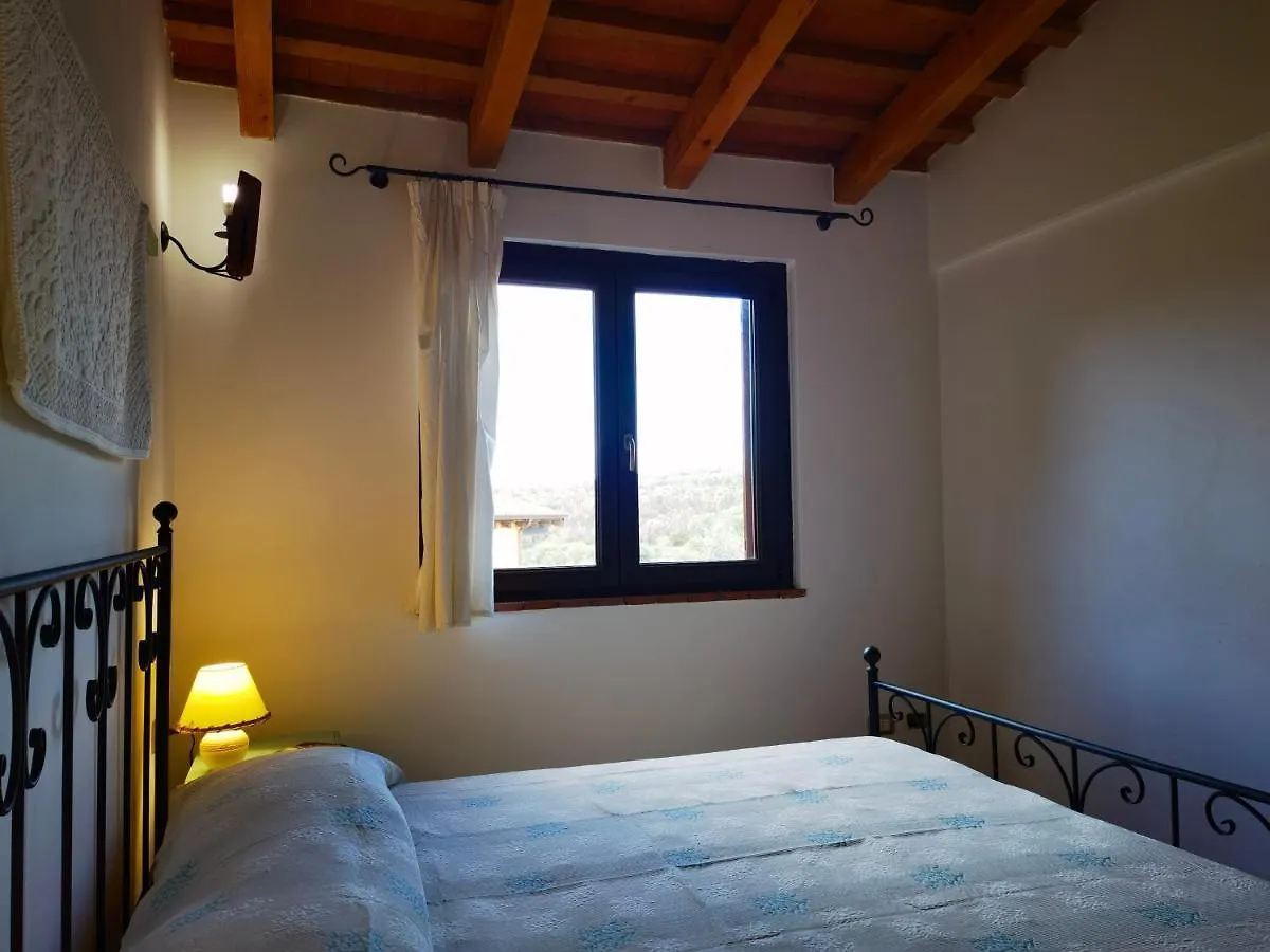 La Corte Degli Ulivi - Albergo Rurale Tresnuraghes 3*,  Italy