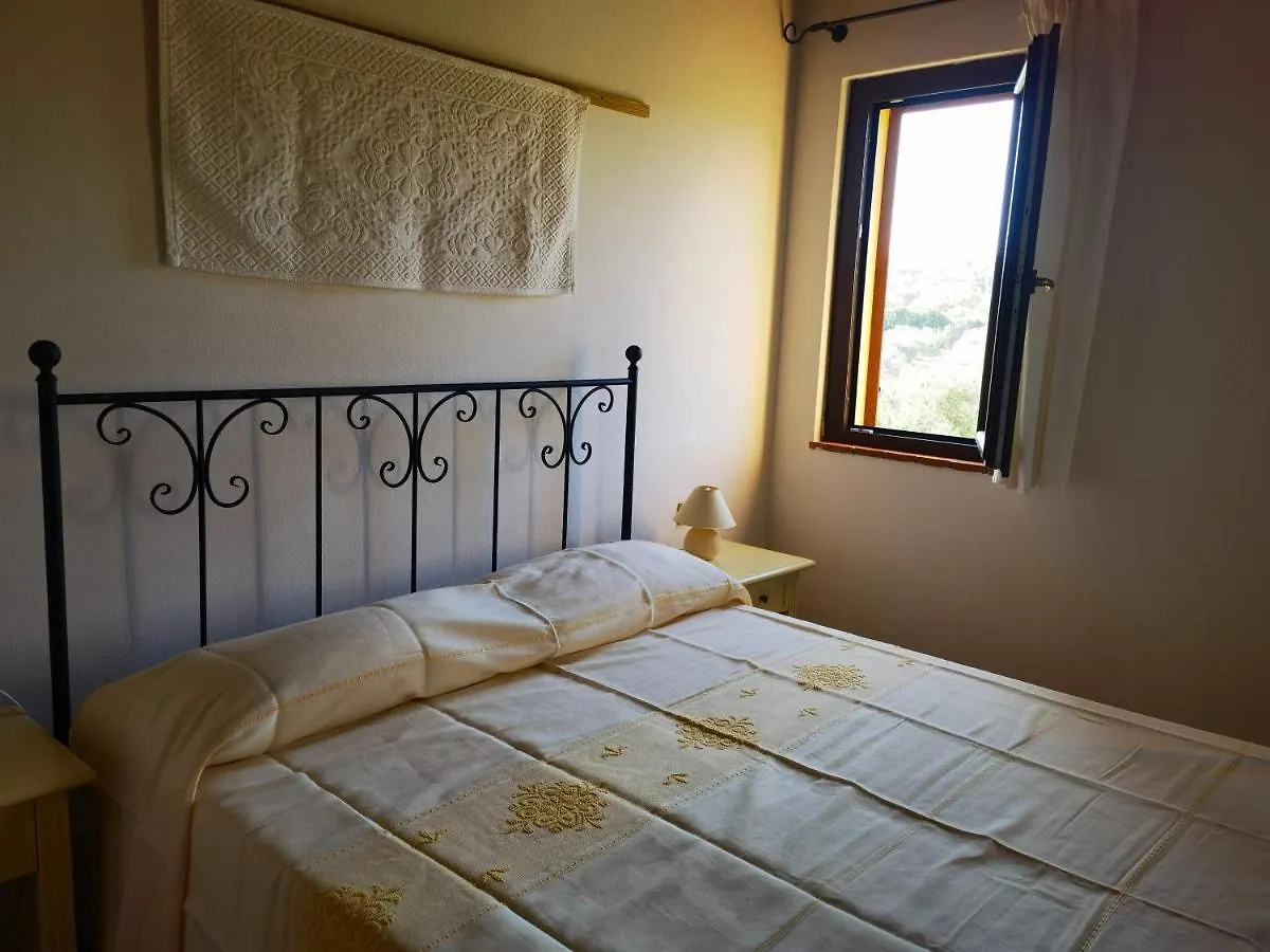 La Corte Degli Ulivi - Albergo Rurale Трезнурагес Отель