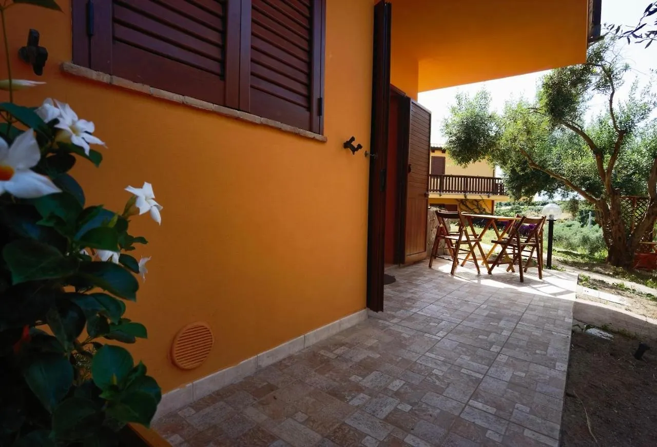 *** Hotel La Corte Degli Ulivi - Albergo Rurale Tresnuraghes Italy